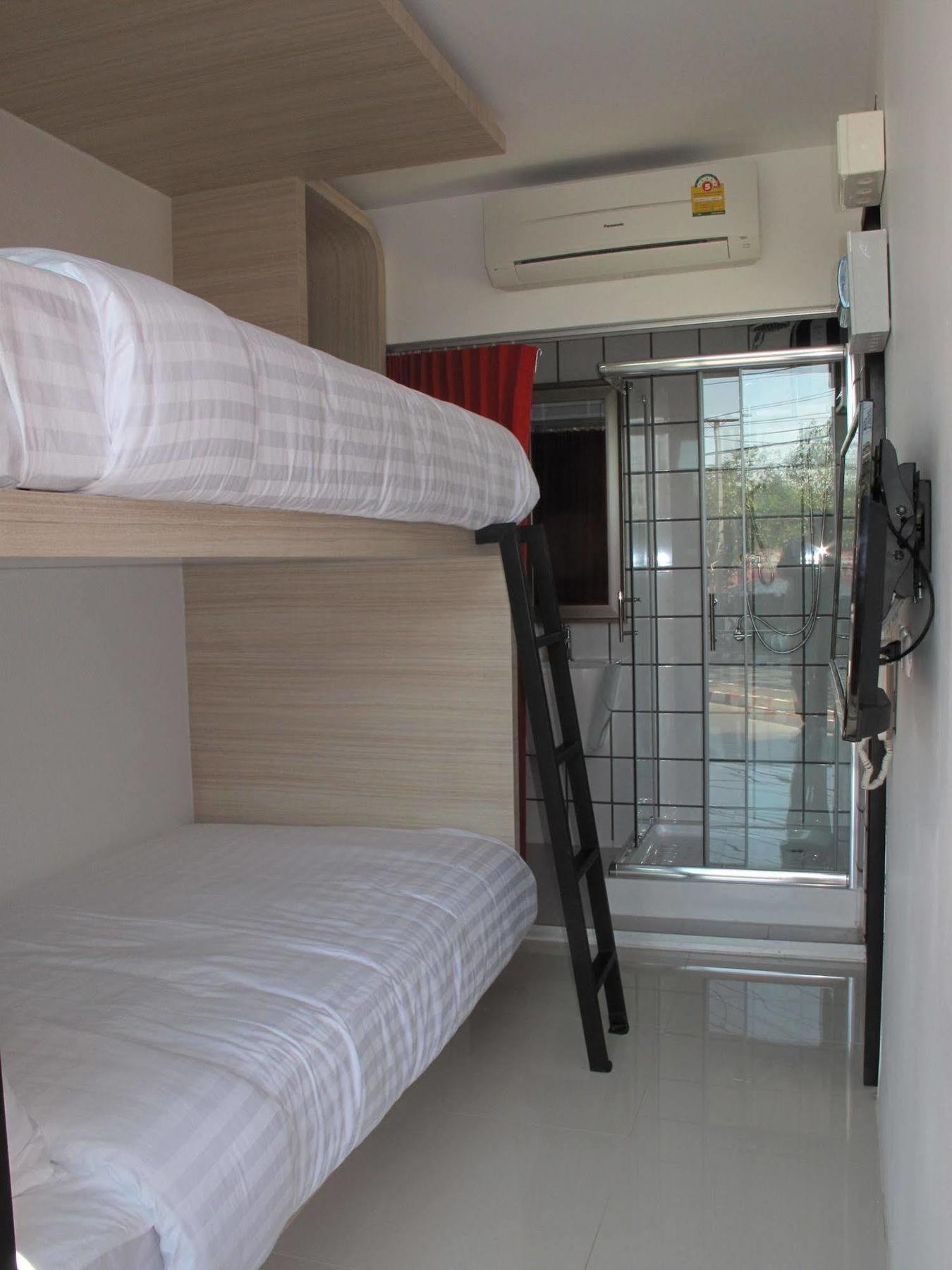 Sleepbox Chiangmai Hotel Chiang Mai Buitenkant foto